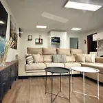 El Tujo Apartment